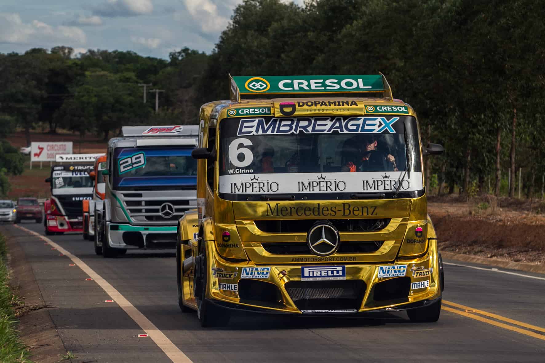 Carreata abre programação da Copa Truck em Londrina