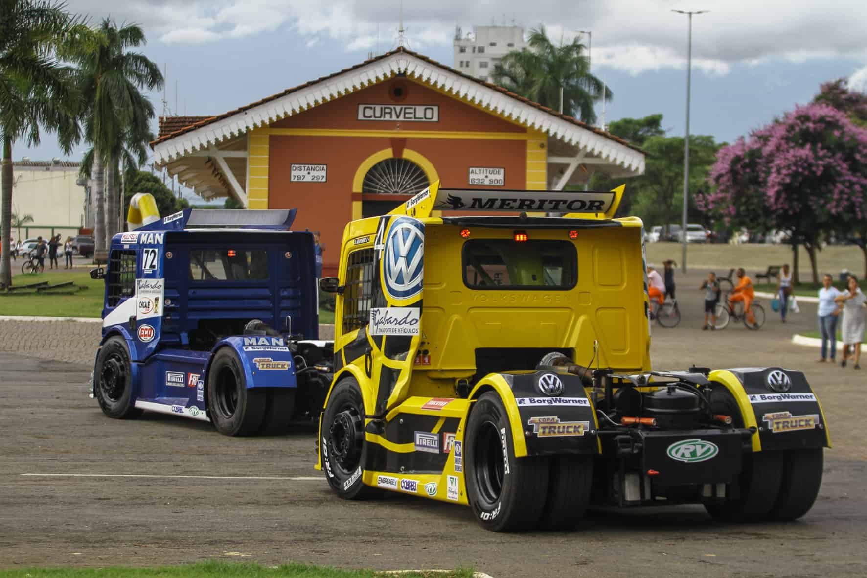 Carreata abre programação da Copa Truck em Minas Gerais