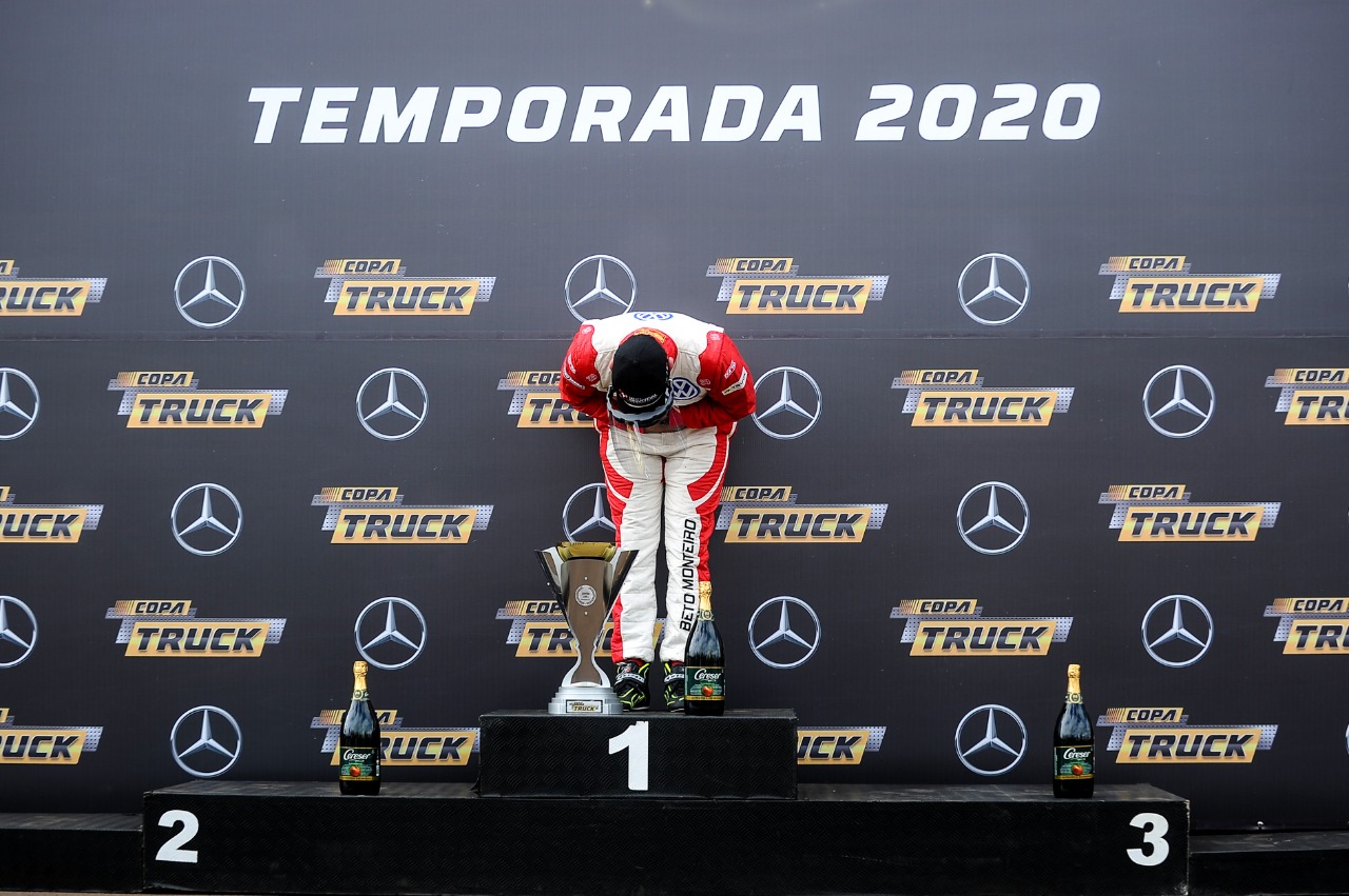 Beto Monteiro é o primeiro campeão de 2020 da Copa Truck