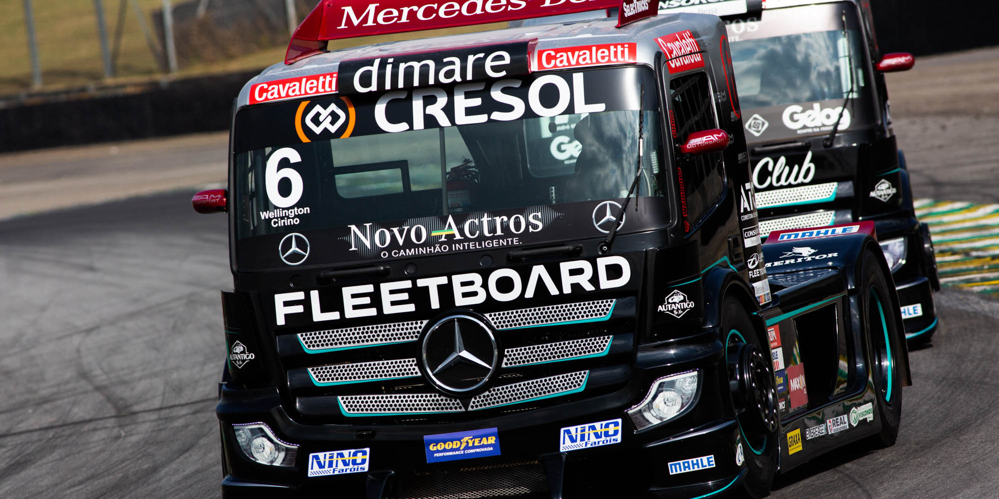 Mercedes domina treinos de sexta-feira em Interlagos