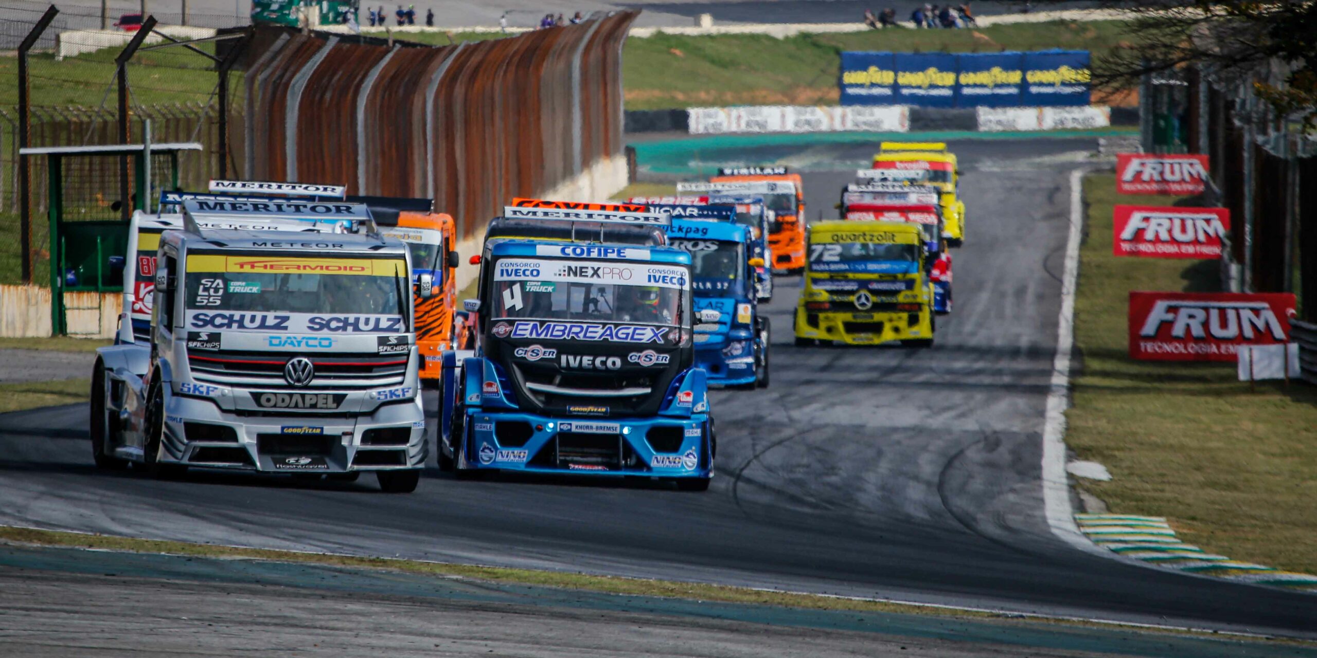 Beto Monteiro conquista três pódios na Copa Truck em Tarumã com a