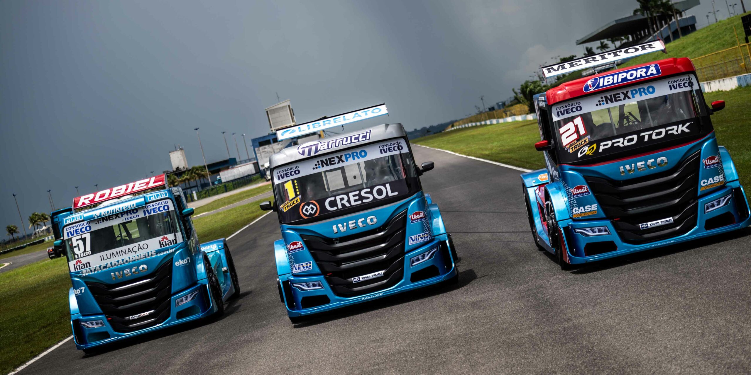 Com maior grid da história e muitas novidades, Copa Truck abre temporada