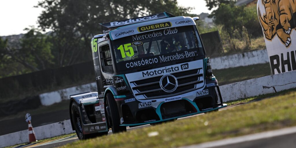 Com Roberval e Bia Figueiredo, Mercedes-Benz lidera dia de treinos em Londrina