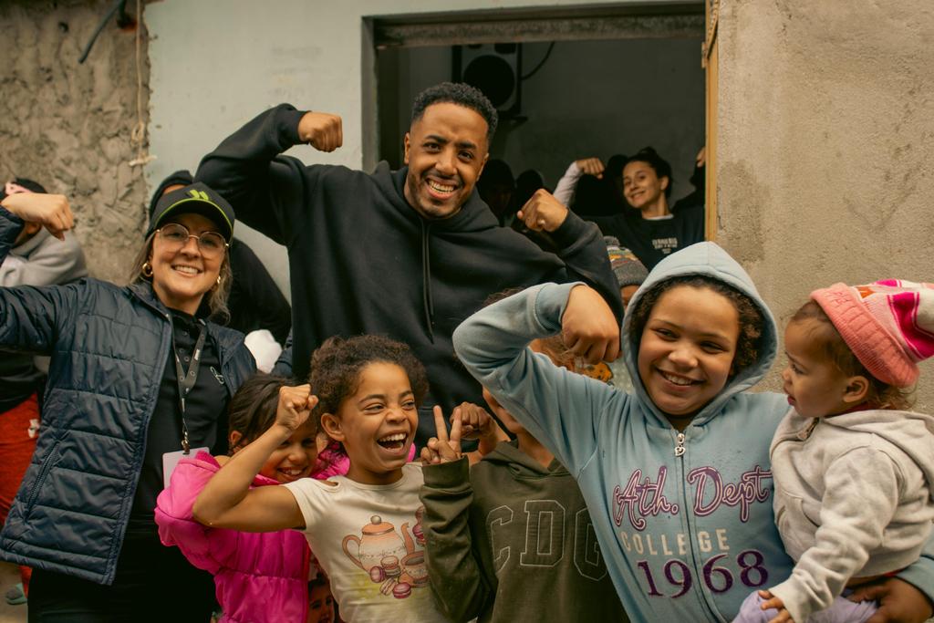 Comunidade do Jardim Lapena recebe doações da ASG Motorsport