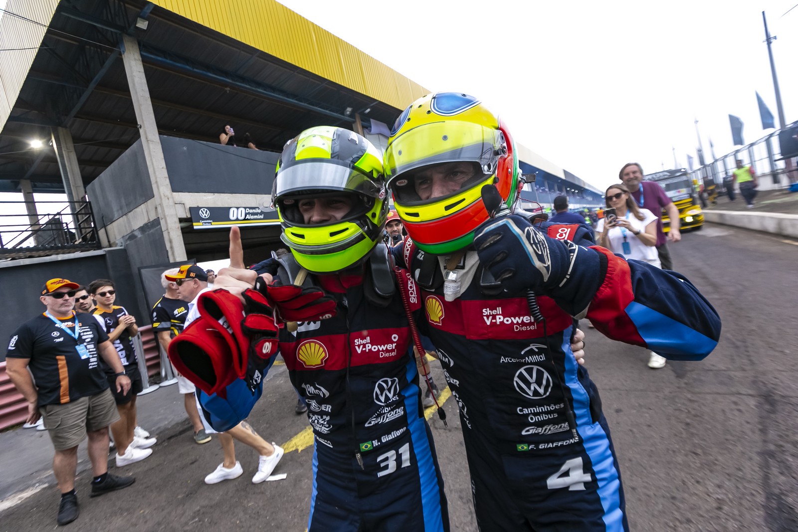 Clã Giaffone lidera classes PRO e Elite no início da temporada